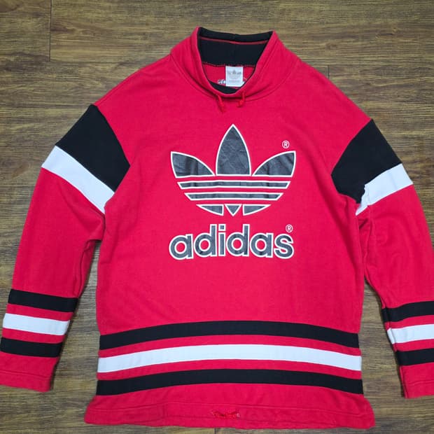 아디다스오리지널 vtg 티셔츠