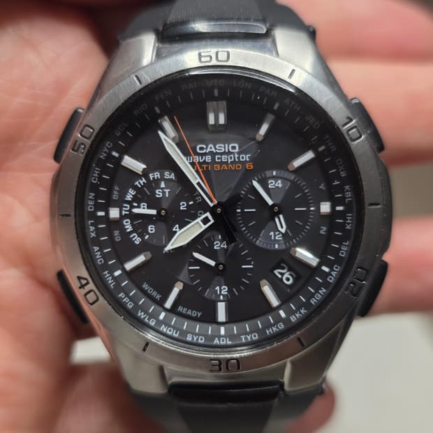 카시오 CASIO 블루 WVQ-M410-1A 태양광 전파수신 레진 시계