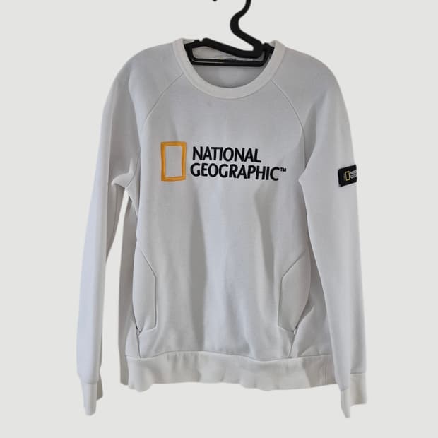 [55~66]내셔널지오그래픽 여자 맨투맨