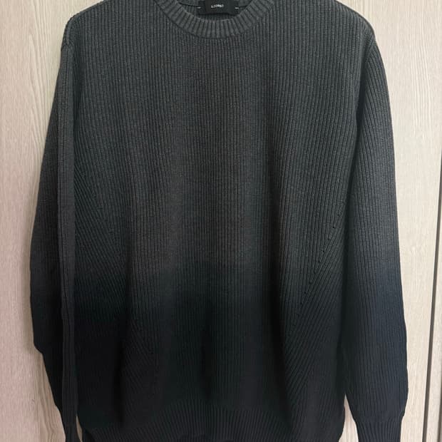 일꼬르소 니트 105사이즈