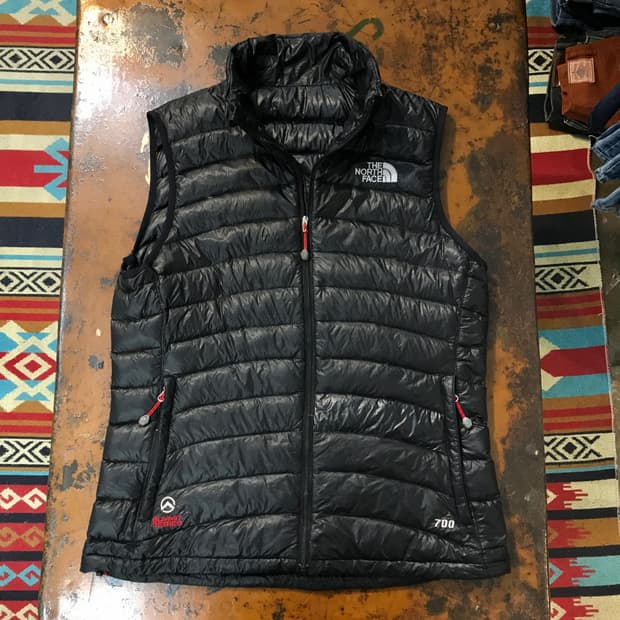 노스페이스 써밋 700 블랙 경량 패딩 조끼 여성 55 66 남성 97