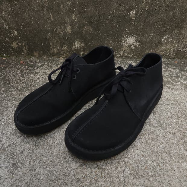 [255] 클락스 데저트 트랙 블랙 스웨이드