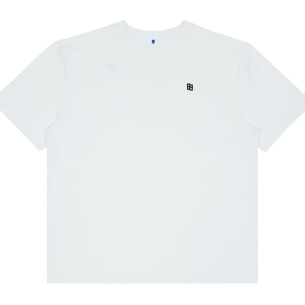 (새상품/XL)아더에러 시그니피컨트 블랙태그 반팔