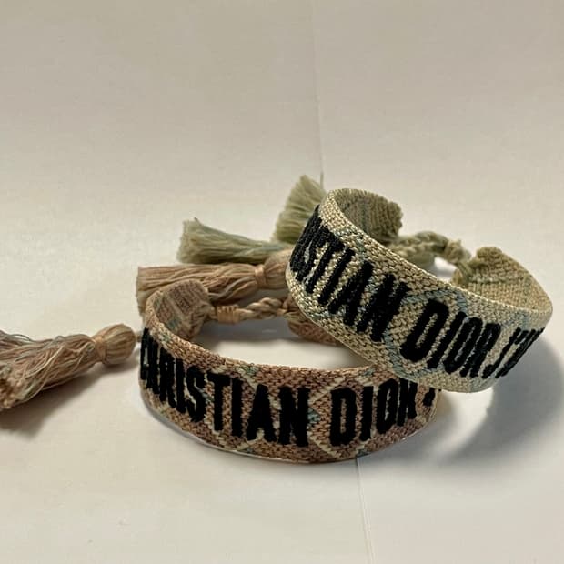 디올 CHRISTIAN DIOR J'ADIOR 태슬 위빙 미산가 팔찌 세
