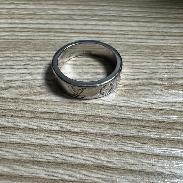 LV 모자이크씬 반지(19호)