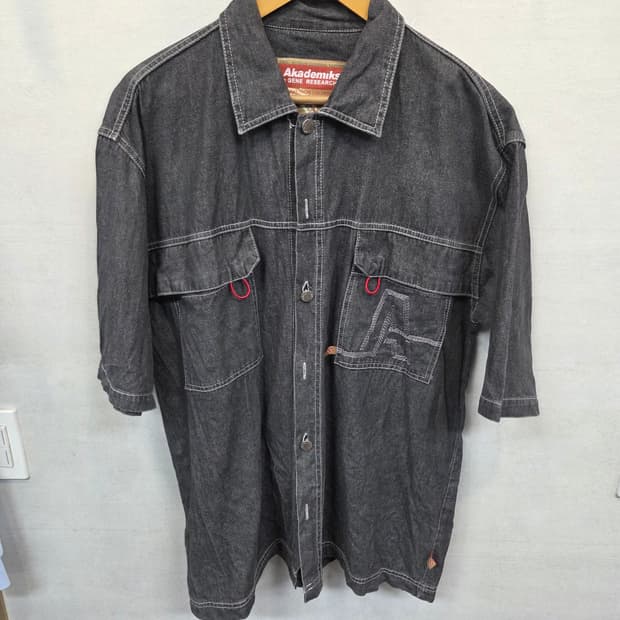 아카데믹스 00s 빈티지 자수로고 그레이 데님셔츠 반팔 xl