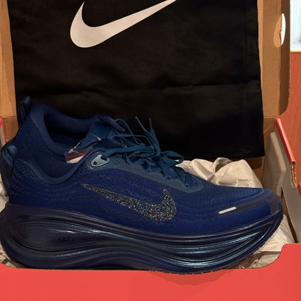 W NIKE 나이키 보메로 플러스 스와로브스키 콜라보 러닝화 운동화