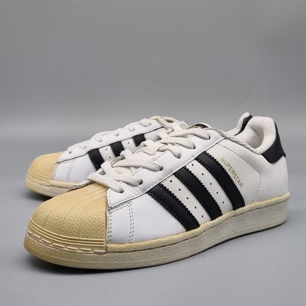 아디다스 슈퍼스타 여성스니커즈235 
