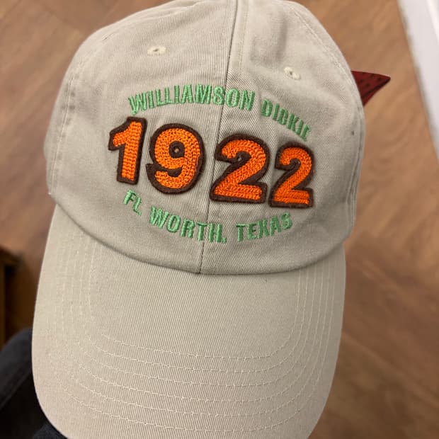 N52. 디키즈 볼캡