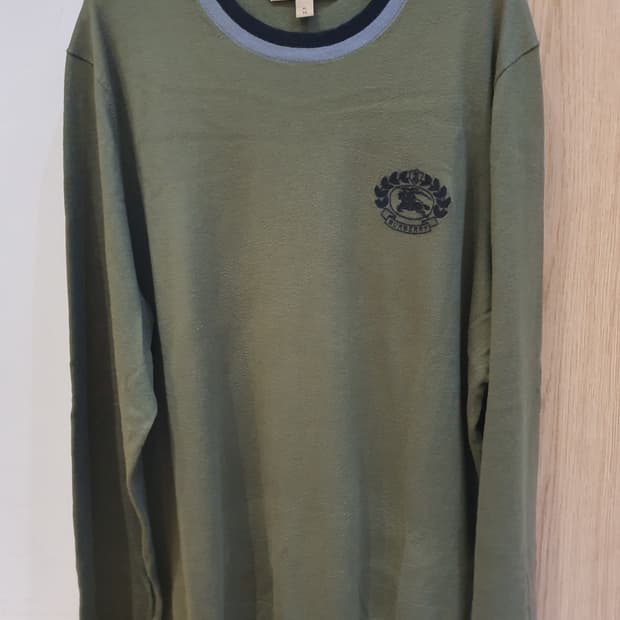 버버리 남성 니트 판매합니다!