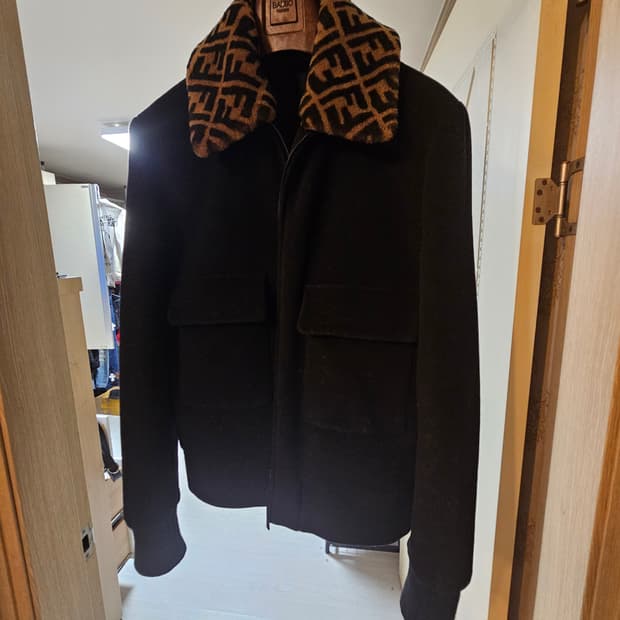 FENDI 울블랙 FF로고 자켓