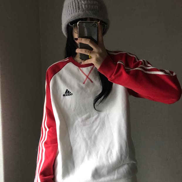 아디다스 00s 레드 아이보리 나그랑 맨투맨