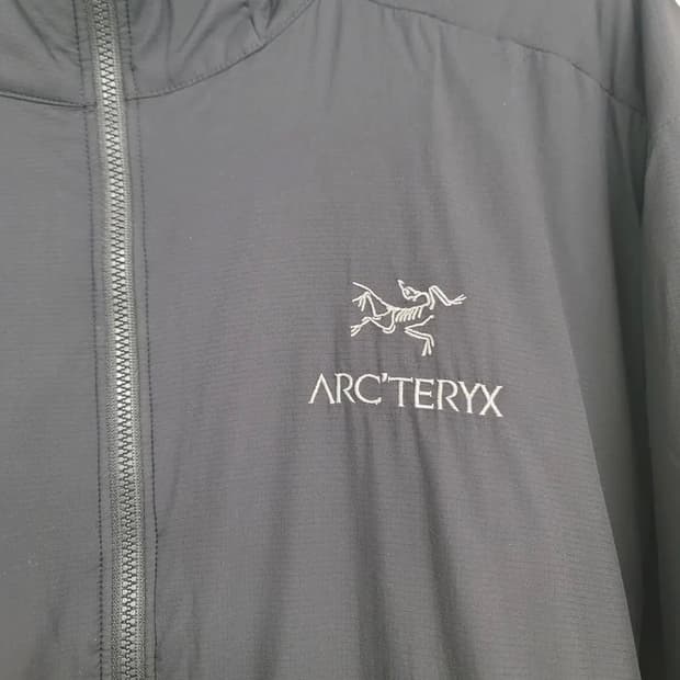 아크테릭스 아톰 후디 블랙 L사이즈