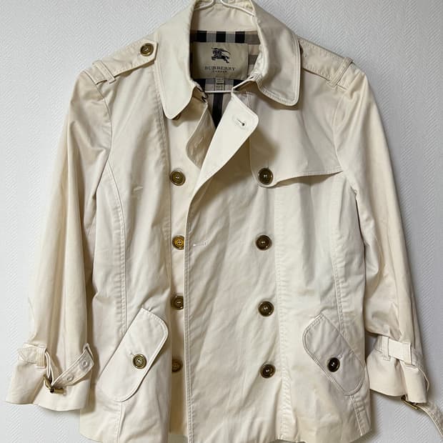 버버리 크롭 개버딘 트렌치 자켓 m