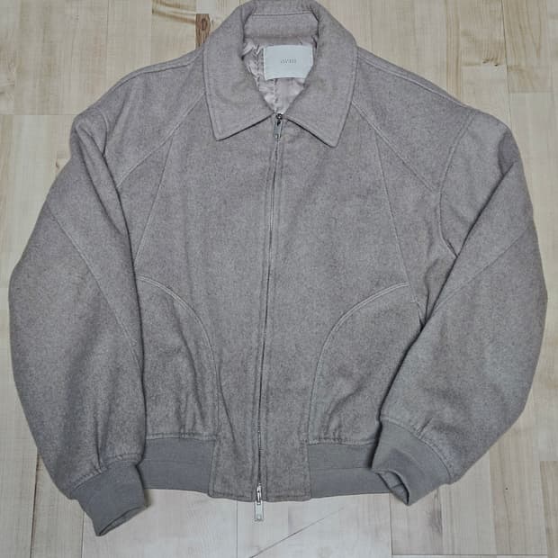 울리치 스티치 오버핏 블루종_Warm Beige