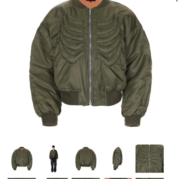 써저리ma1 구매하고 싶습니다 어느 사이즈든 상관없습니다ㅠ