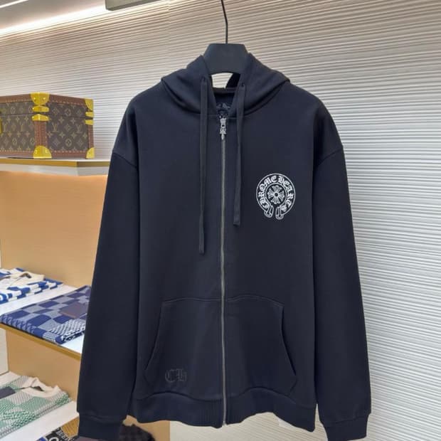 [크롬;하츠] 새상품 / 후드집업 / 약 110~115 사이즈