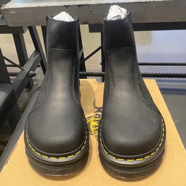 닥터마틴 제브잭리거 부츠