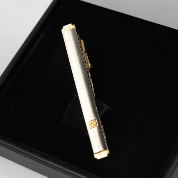 지방시 B+등급 5.2cm 남자 명품 넥타이핀