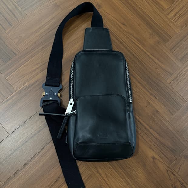 알릭스 바디백 바디 크로스백