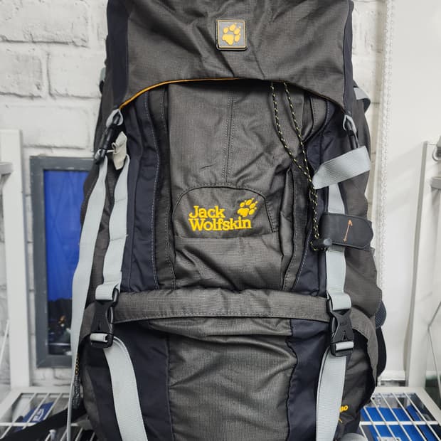 잭울프스킨 DENALI 등산배낭 60L 트레킹백팩 배낭 OC96