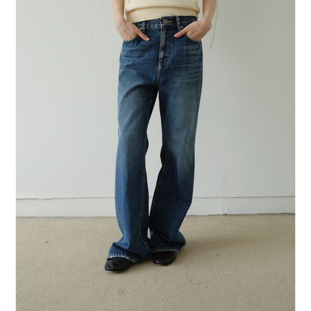 아유서울 데님 CREASE LINE DENIM PANTS 딥블루