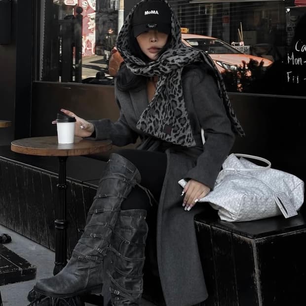 TOH 티오에이치 레오파드 머플러