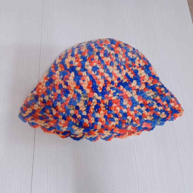 VIVID COLOR BUCKET HAT