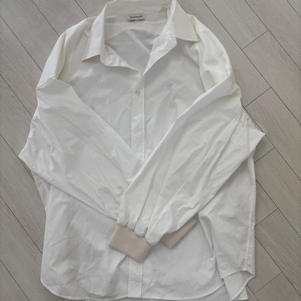 알렉산더 맥퀸 셔츠105(새상품) 