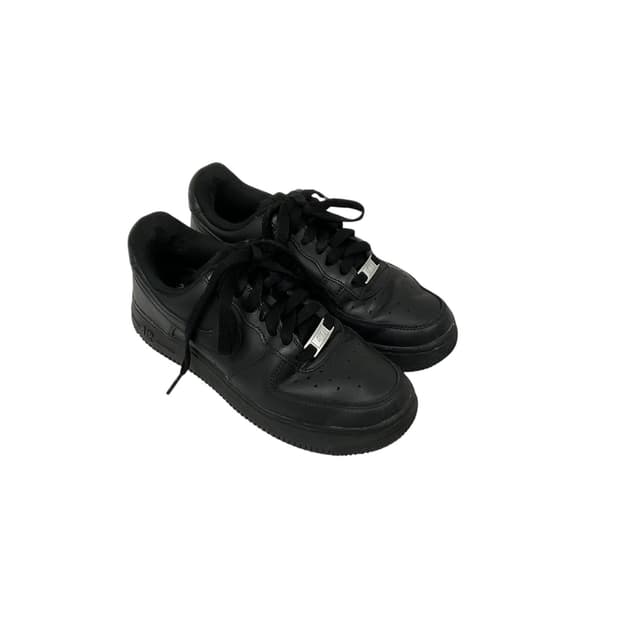 Nike (225)