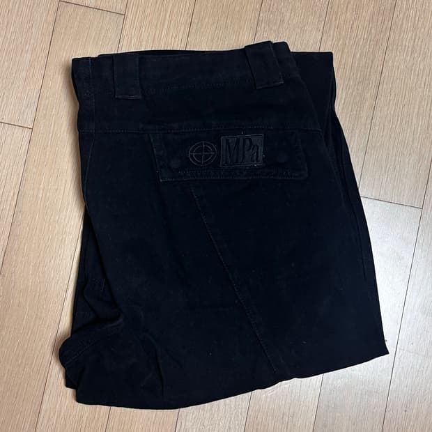 플라스틱프로덕트 웨이브 지퍼 팬츠 L