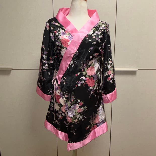 일본 오리엔탈 유카타 상의