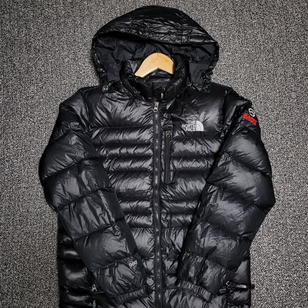 노스페이스 써밋900 경량패딩 해외판 중앙로고 M