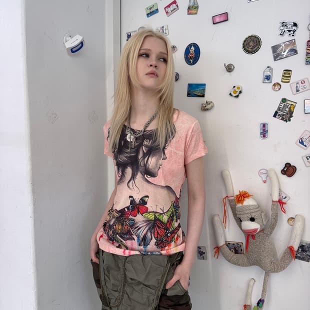 girl & butterflys