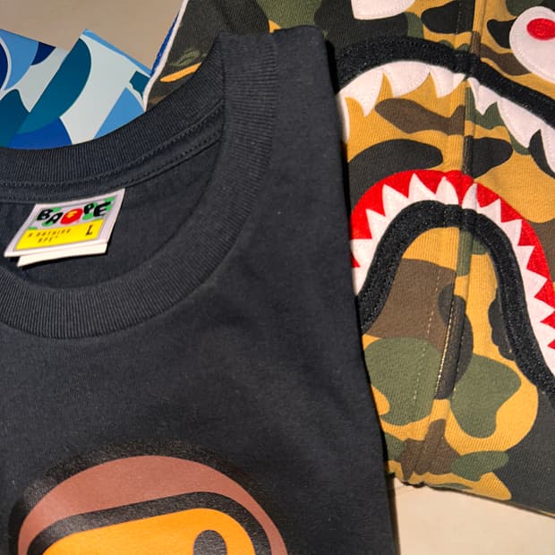 베이프 황계 후드집업