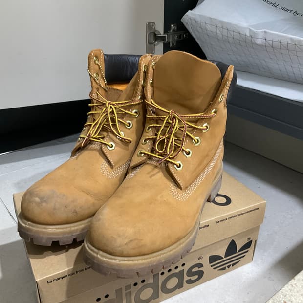 보증서보유) 팀버랜드 프리미엄 6인치 부츠