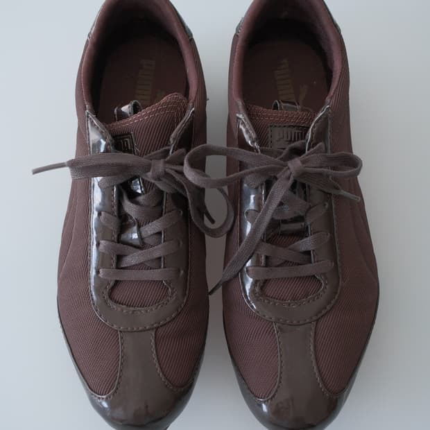 Puma brown sneakers