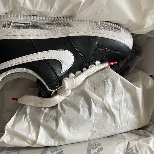 나이키 x 피스마이너스원 에어포스 1 로우 파라노이즈