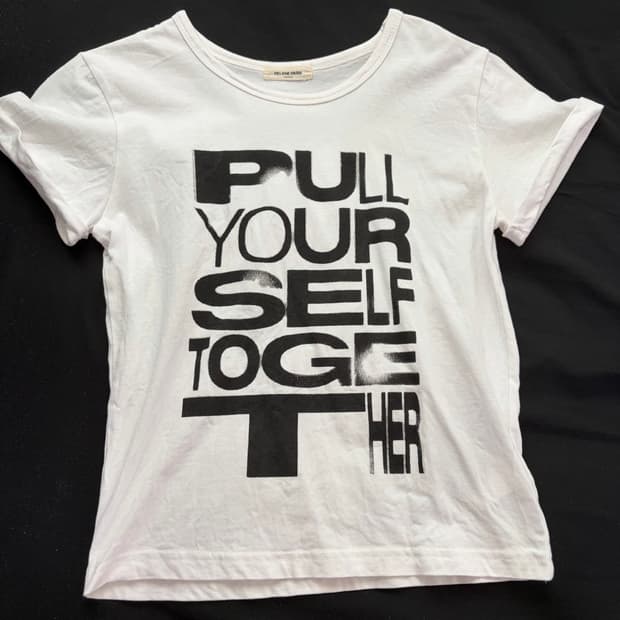 헬레네파리스 SELF TOGETHER 아트워크 하프 슬리브 반팔 크롭티 
