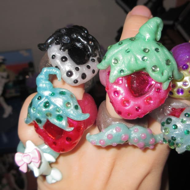 Strawberry heart ring 🍓💘