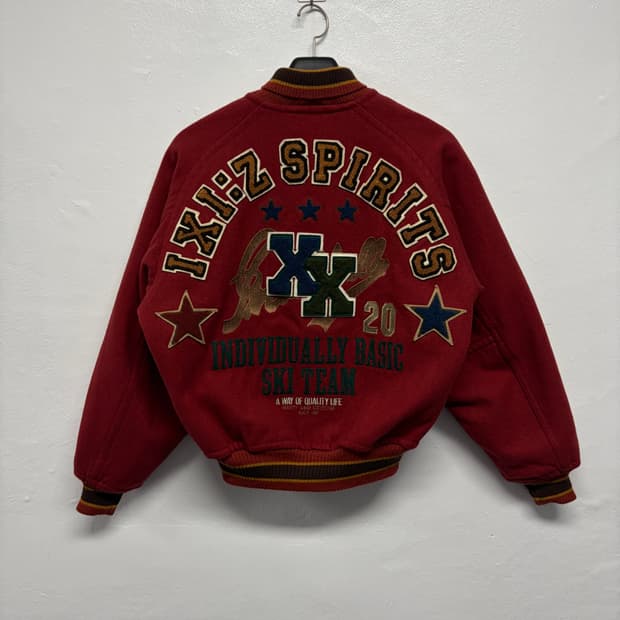 빈티지 울 바시티