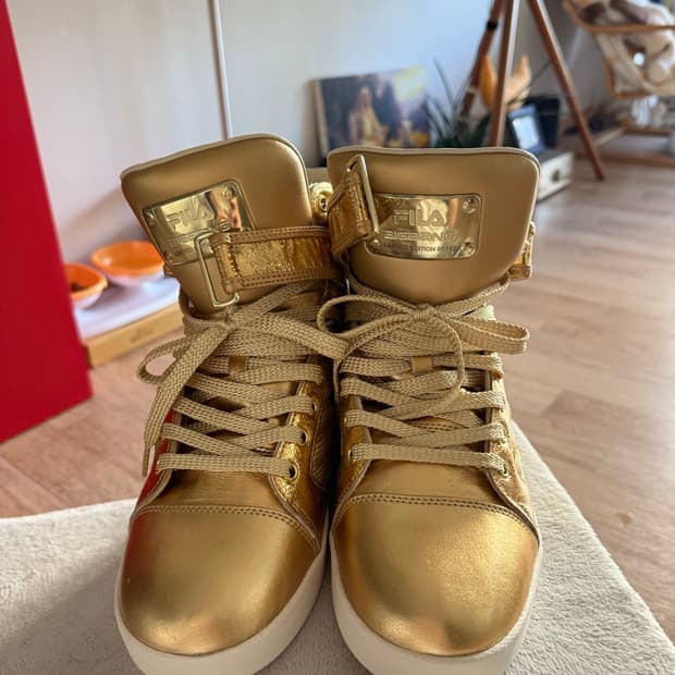 휠라 x 빅뱅 콜라보 골드 하이탑 (250mm)