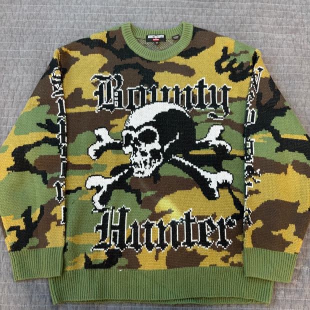 슈프림 바운티헌터 스웨터 카모