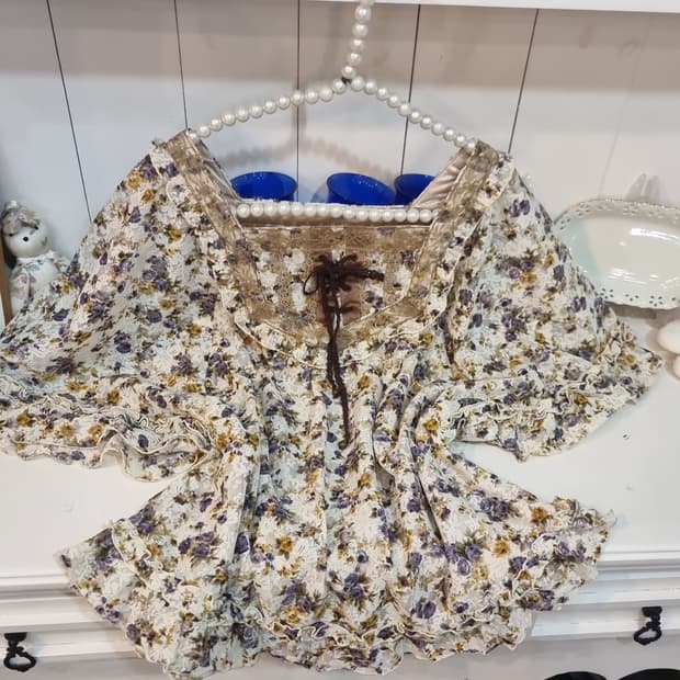 axes femme(악세즈팜)  판쵸블라우스