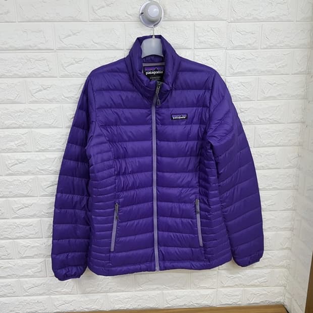파타고니아 경량 패딩 점퍼 여성66 (정품)구스 슬림