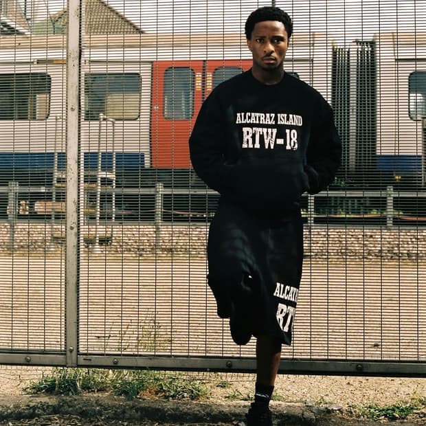 (새상품) 코르테이즈 맨투맨