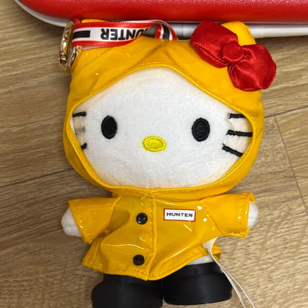 헌터x헬로키티 키링 
