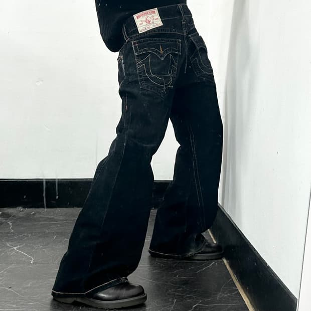 트루릴리전 코듀로이 부츠컷 데님 팬츠