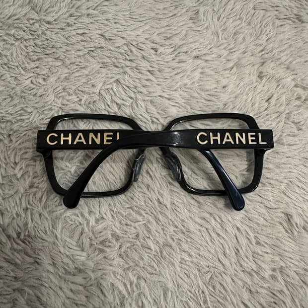 [샤넬 안경] 사각 프레임 뿔테 안경 chanel 선글라스