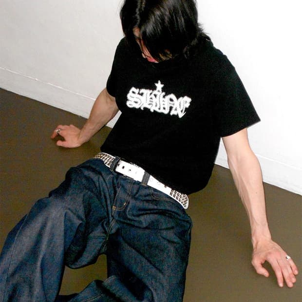 Cashbaby 반팔 + 게스 히스테릭 글래머 반팔